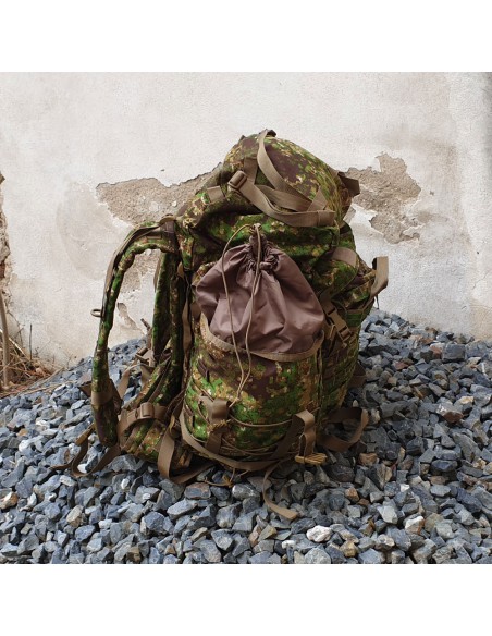 Backpack medium size (65-75 liters)